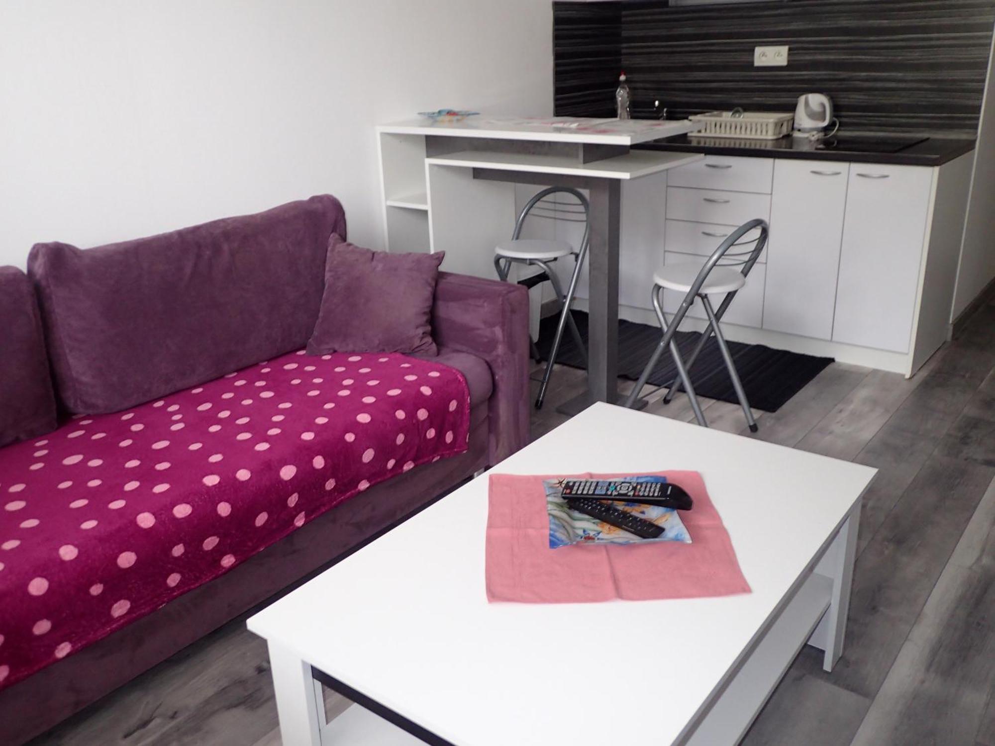 Cozy Apartment Μπρατισλάβα Εξωτερικό φωτογραφία